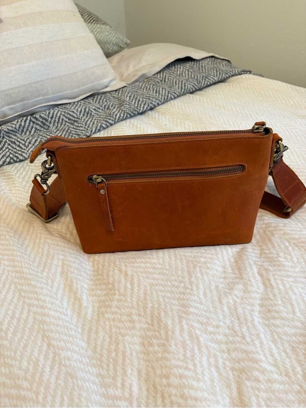 Classic Genuine Leather Crossbody Bag - Tan